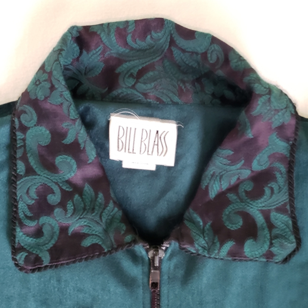 BILL BLASS BAROQUE HOUSE ROBE